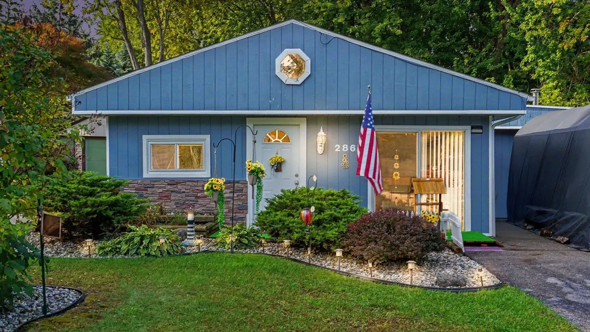 286 Lagoon-beach, Bay City, MI 48706 - #1