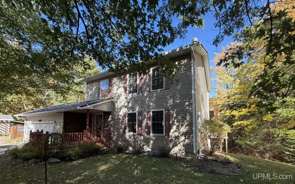 648 N Maple Hill, Gwinn, MI 49841