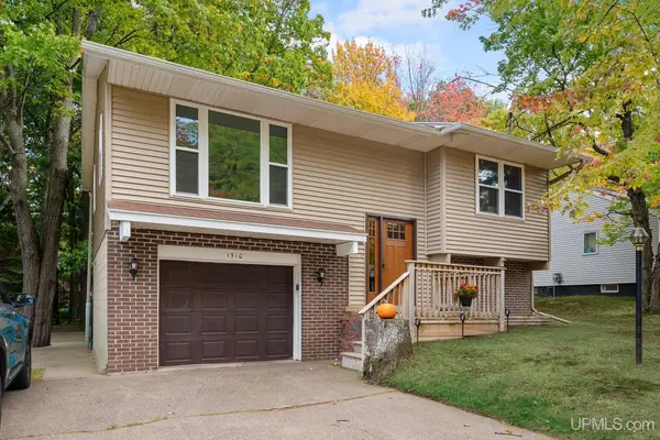 1510 Woodland, Marquette, MI 49855