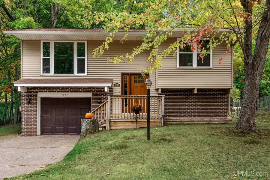1510 Woodland, Marquette, MI 49855 - #2