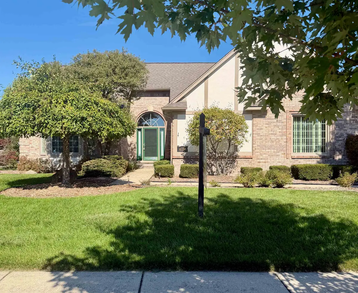4379 Chablis, Sterling Heights, MI 48314 - #1