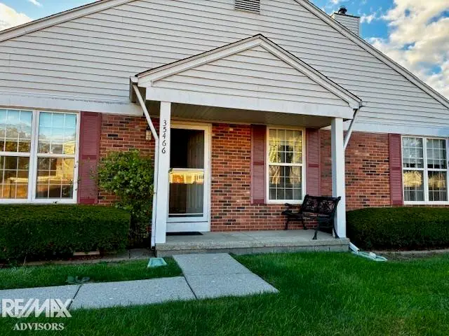 35466 Stillmeadow, Clinton Township, MI 48035 - #2