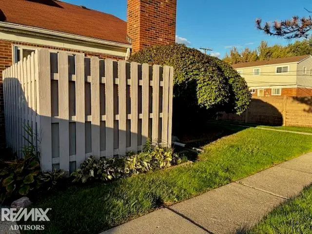 35466 Stillmeadow, Clinton Township, MI 48035 - #3