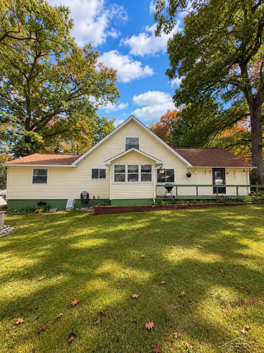 2058 W Higgins Lake, Roscommon, MI 48653 - #2