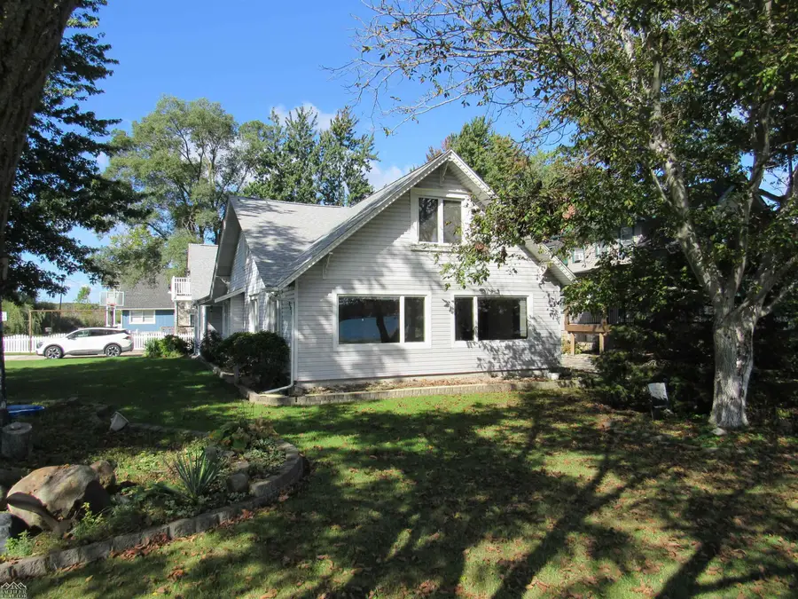 9910 N River, Algonac, MI 48001 - #2