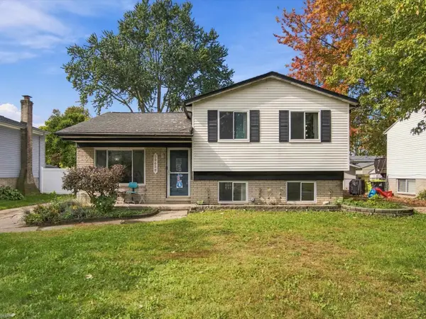 39639 Chart, Harrison Twp, MI 48045
