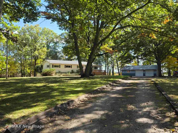 13977 W Burt, Chesaning, MI 48616