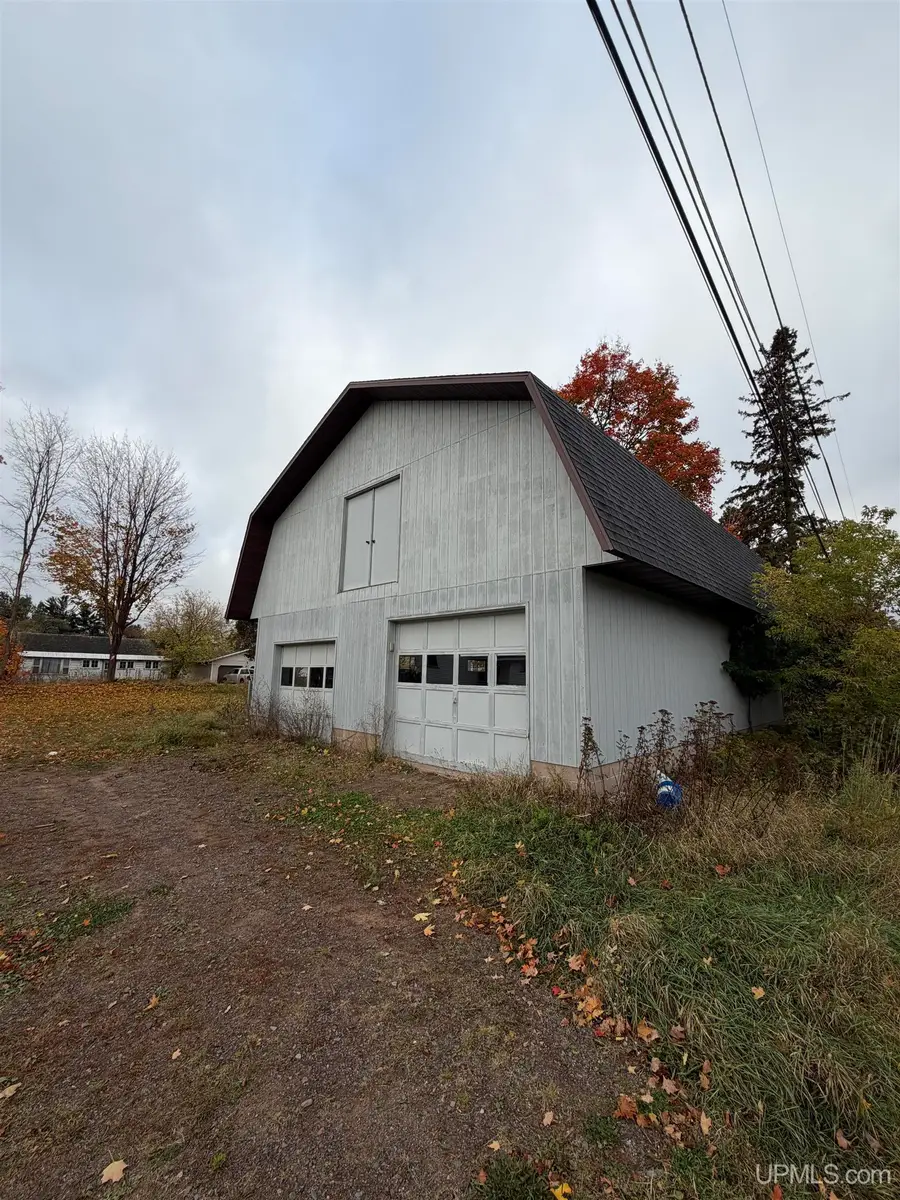 356 Cedar, Ishpeming, MI 49849 - #3