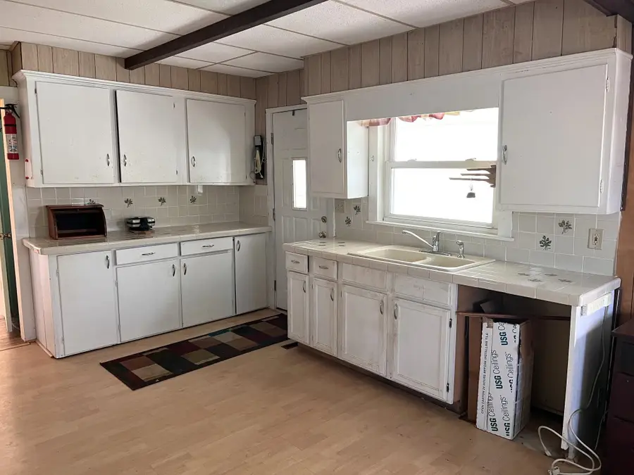 14940 S Morrice, Perry, MI 48872 - #3