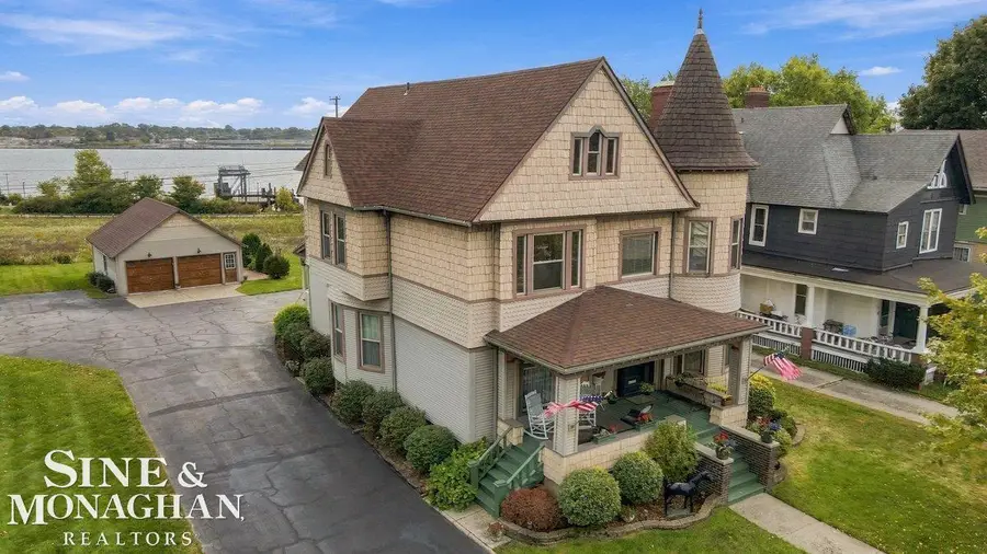 1906 Military, Port Huron, MI 48060 - #2