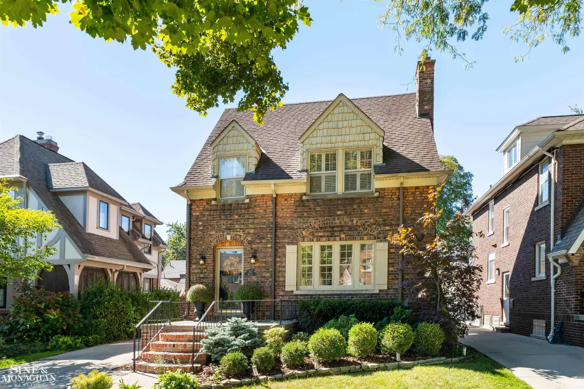 223 Mckinley, Grosse Pointe Farms, MI 48236 - #1