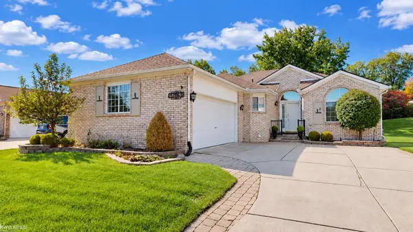 42913 N Hampton, Sterling Heights, MI 48314