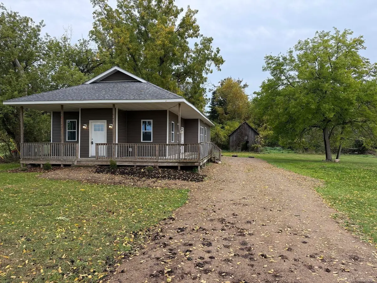 3985 Newark, Attica, MI 48412 - #1