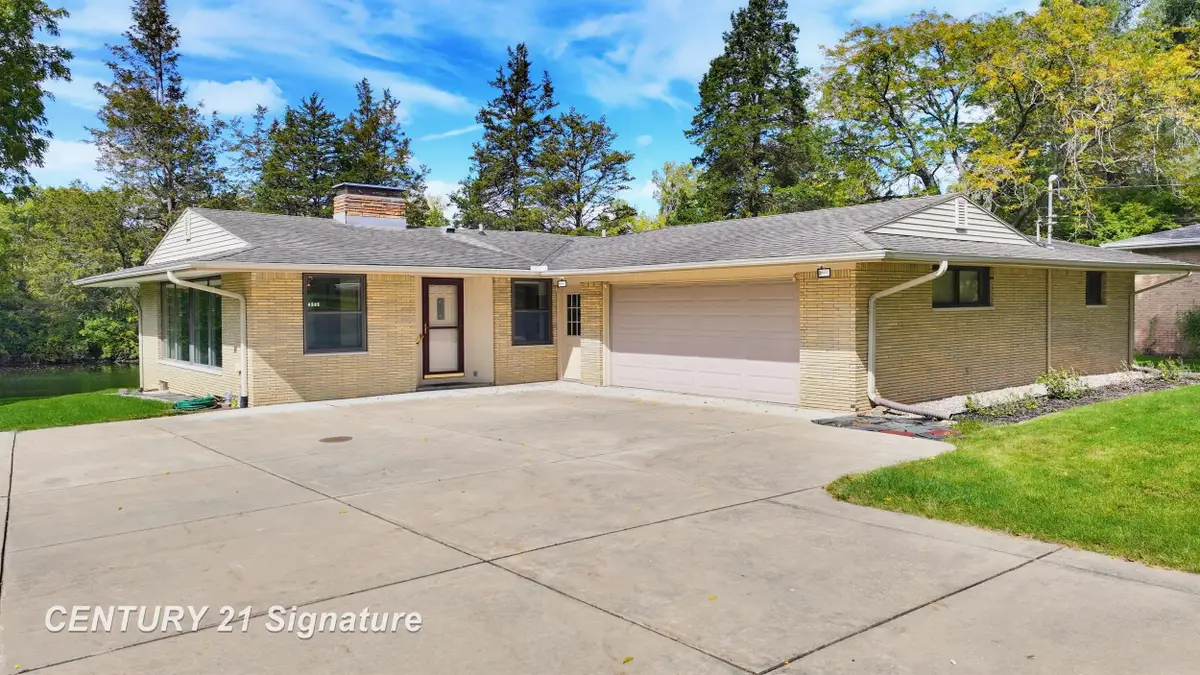 4505 Cedardale, Flushing, MI 48433 - #1