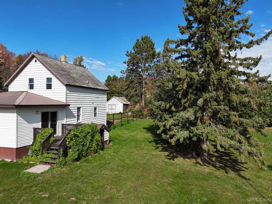 601 5th, Rockland, MI 49960 - #2
