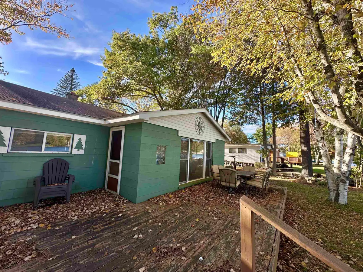 528 Hilo, Gladwin, MI 48624 - #1