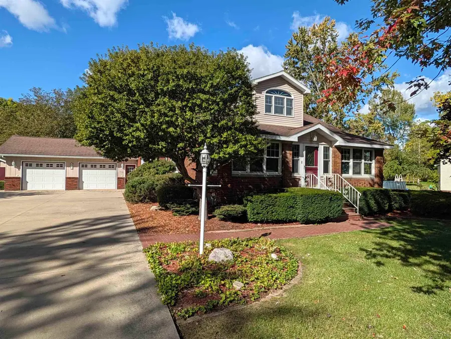 313 N Grove, Standish, MI 48658 - #2