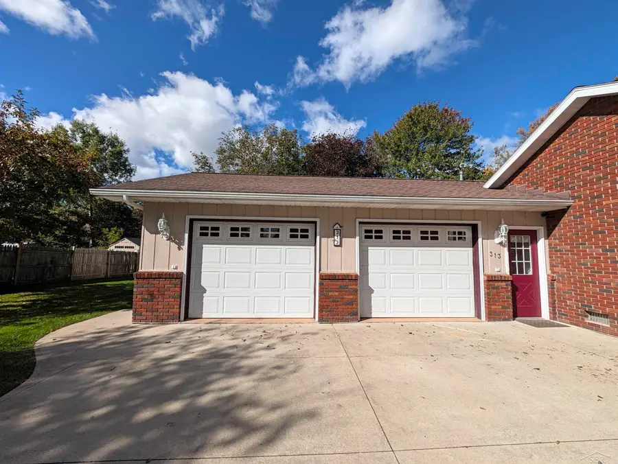 313 N Grove, Standish, MI 48658 - #3