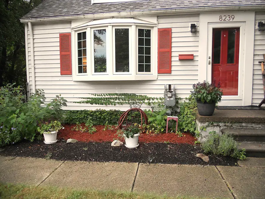 8239 Garbor, Warren, MI 48093 - #2