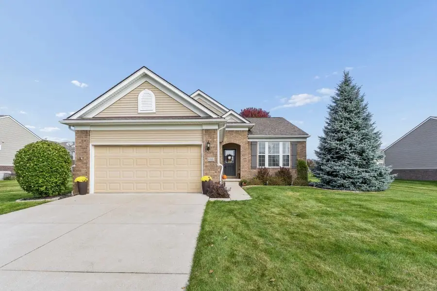6195 Shadow Creek, Grand Blanc, MI 48439 - #2