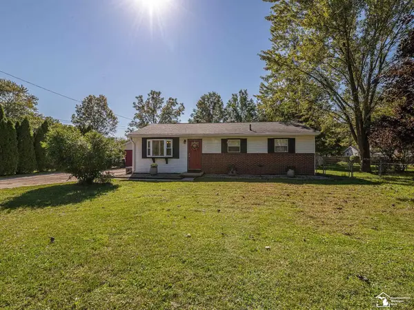 2575 Schafstal, Lambertville, MI 48144