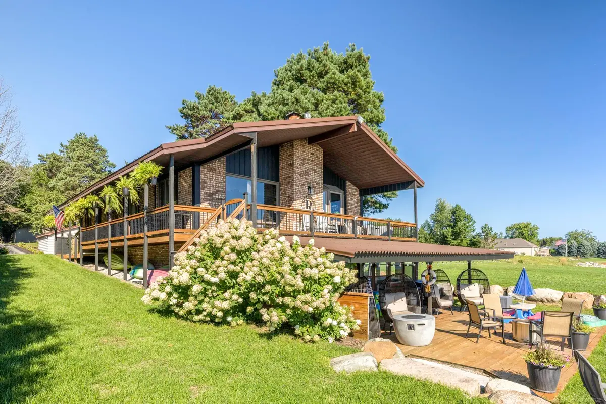 8915 Lakeshore, Lexington, MI 48450 - #1