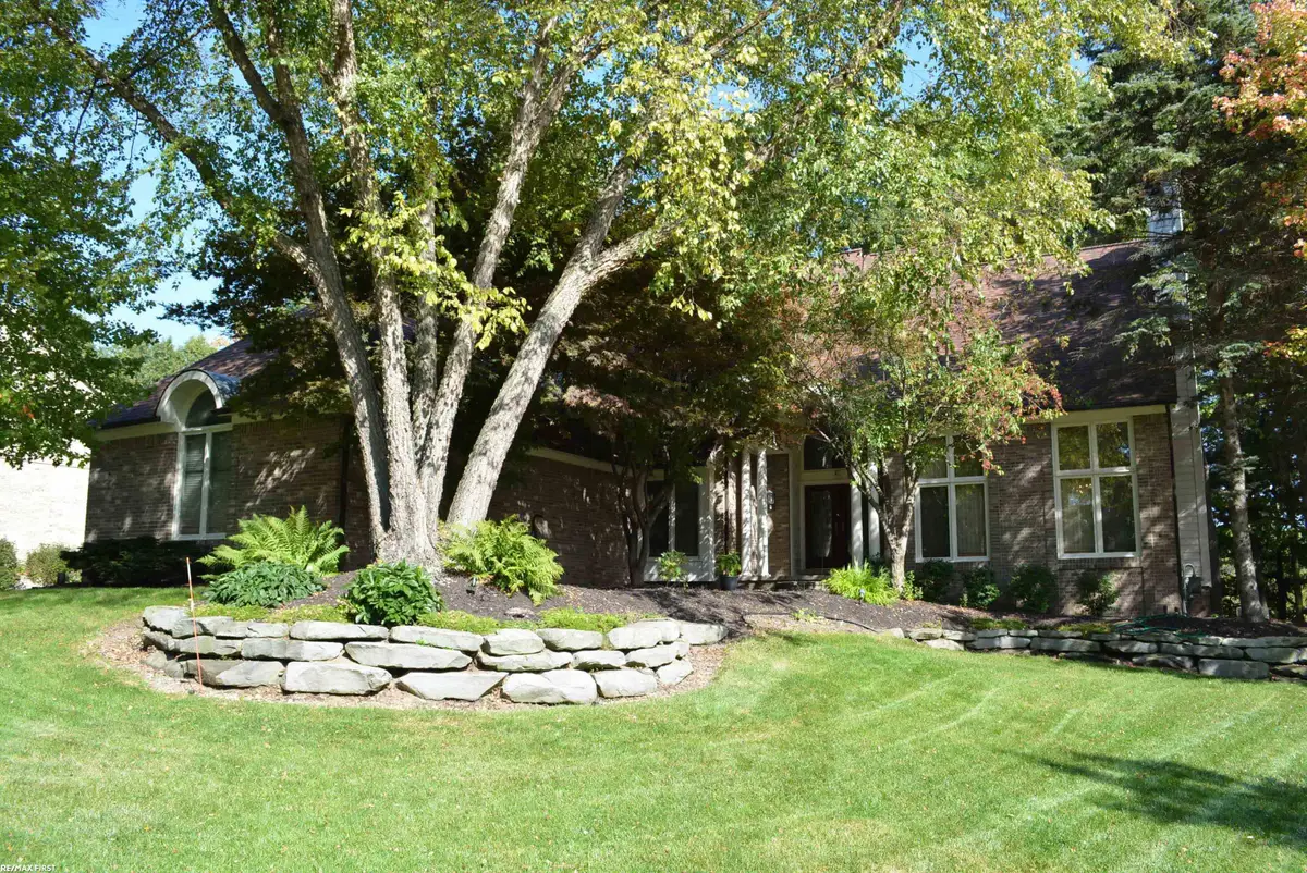 258 Indian, Lake Orion, MI 48362 - #1