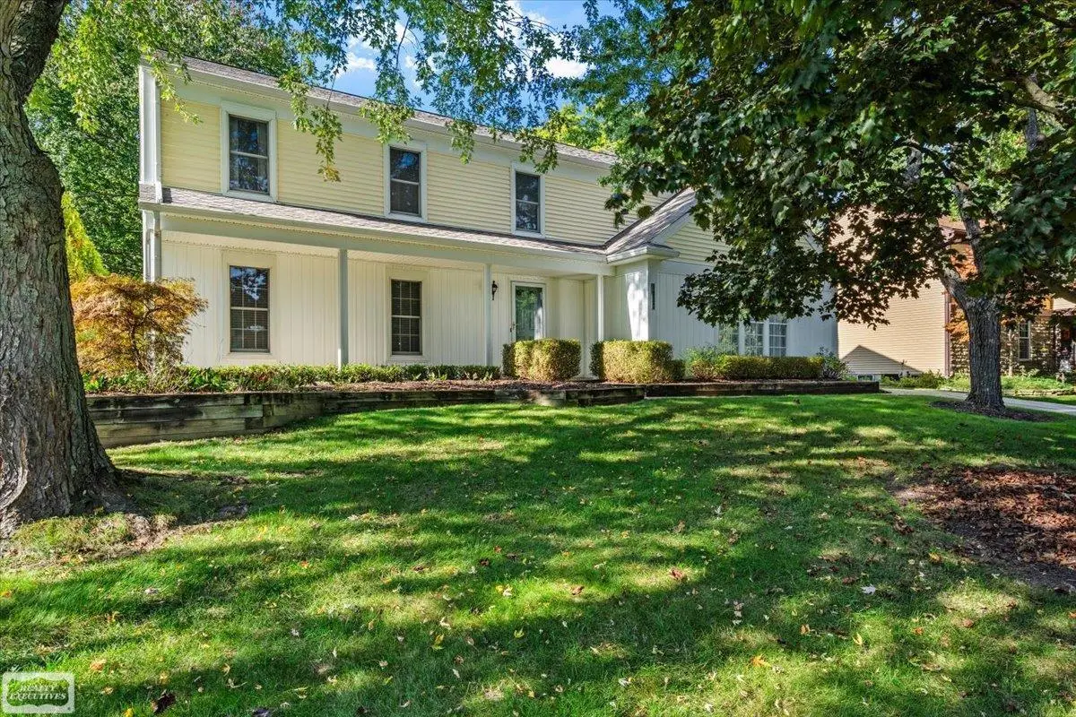 1037 E Fairview, Rochester Hills, MI 48306 - #1