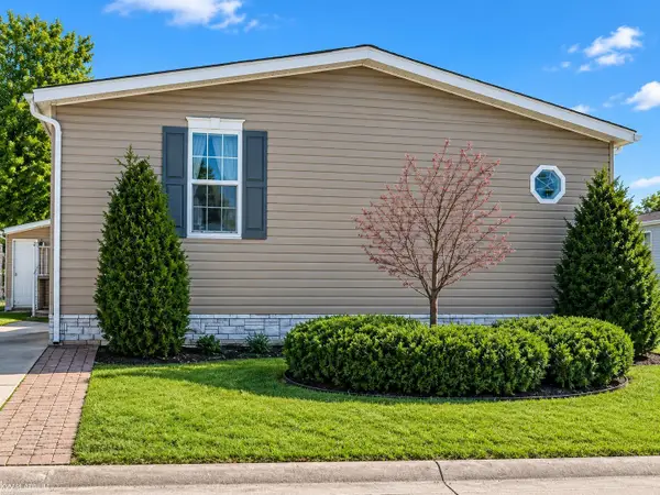 14560 Keswick, Shelby Twp, MI 48315