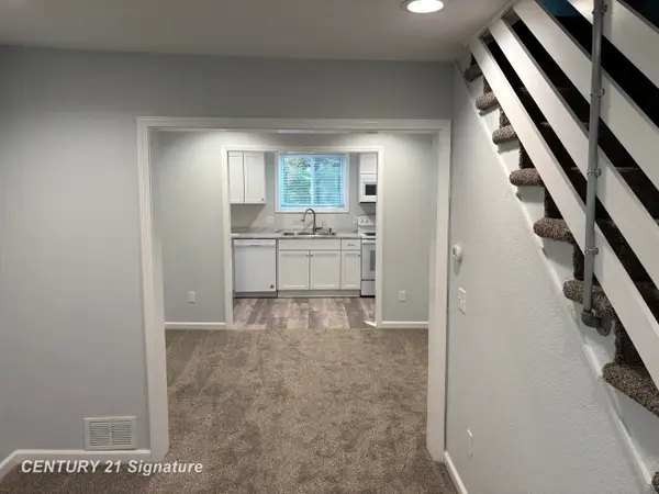 1110 Jerome, Midland, MI 48640