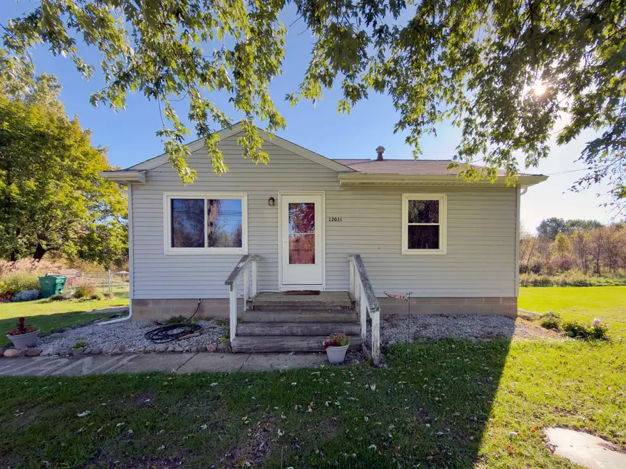 12031 S M 52, Perry, MI 48872 - #2