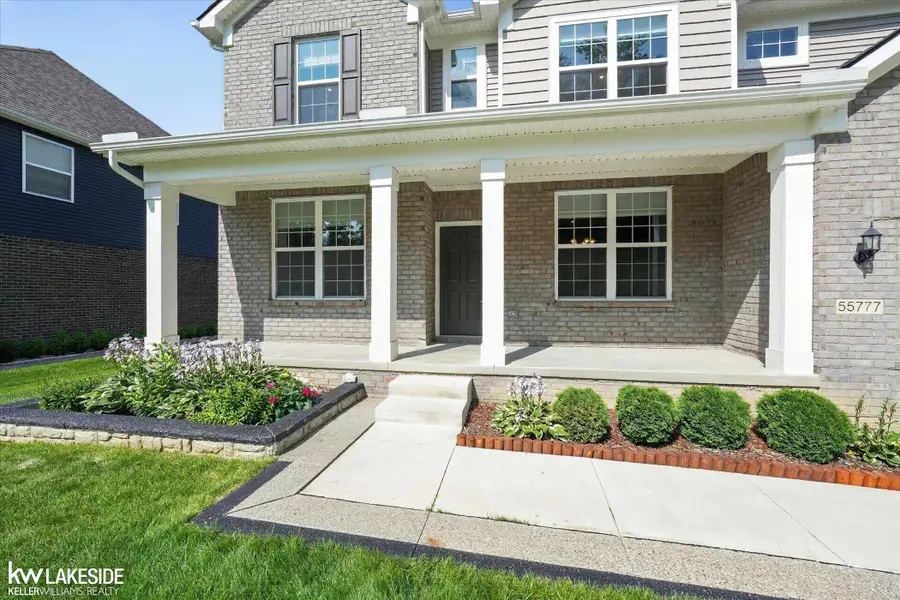 55777 Beacon Shore, Utica, MI 48315 - #3