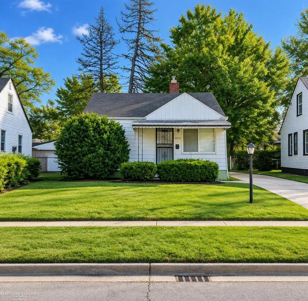 9024 Auburn, Detroit, MI 48228 - #1