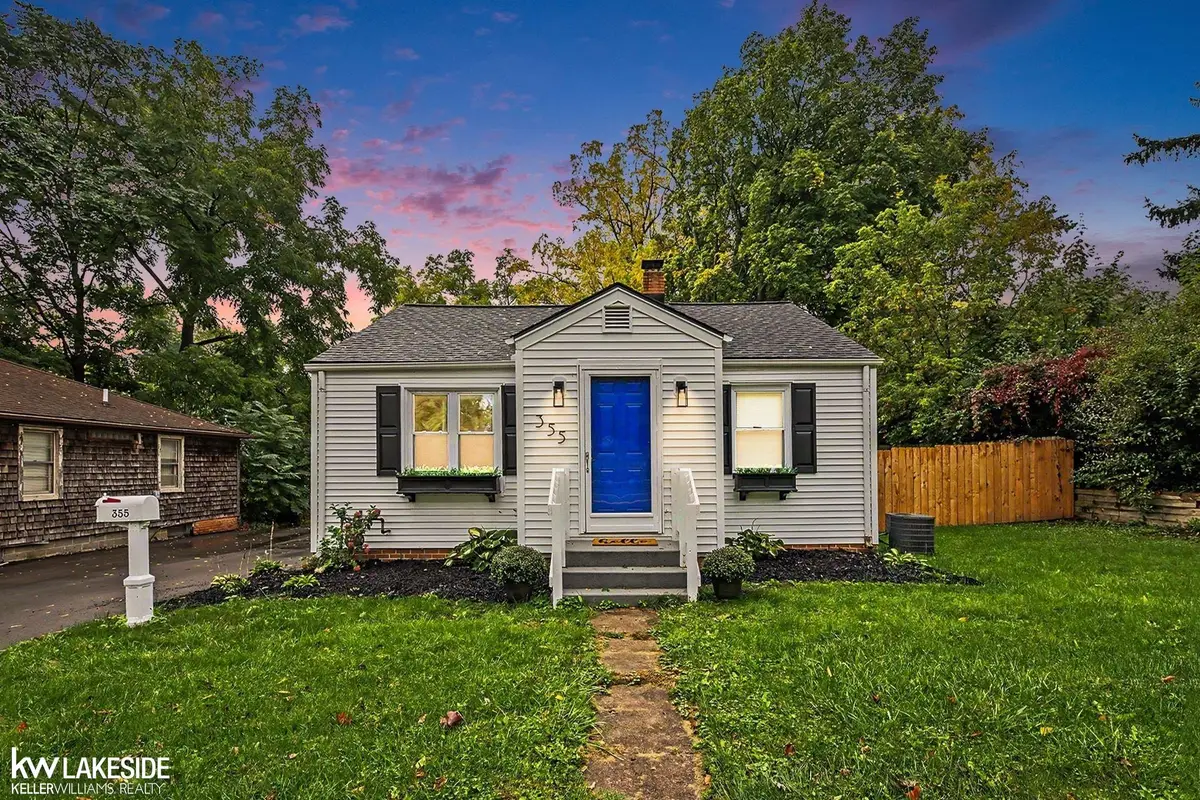 355 W Saint Clair, Romeo, MI 48065 - #1