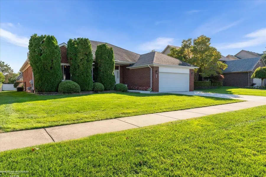 16184 Nathan, Macomb, MI 48044 - #3