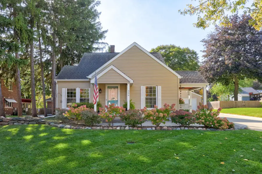 566 Cass, Frankenmuth, MI 48734 - #3