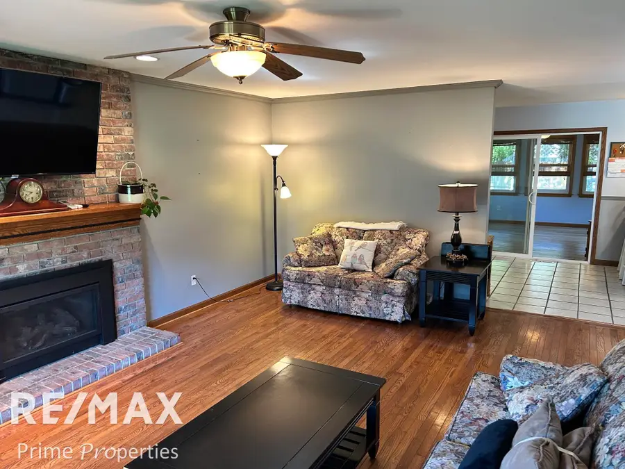 7740 Luann, Saginaw, MI 48609 - #3
