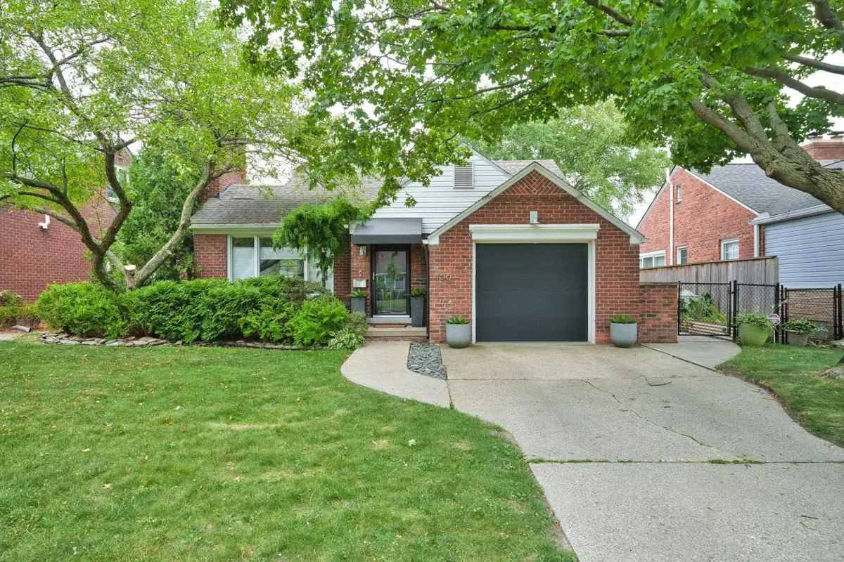 466 Lexington, Grosse Pointe Farms, MI 48236 - #1