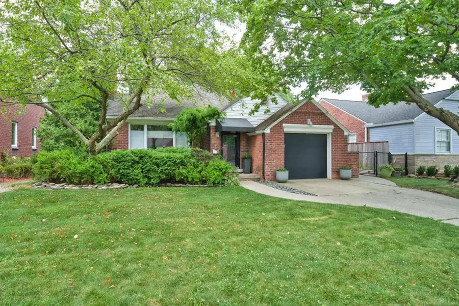 466 Lexington, Grosse Pointe Farms, MI 48236 - #3