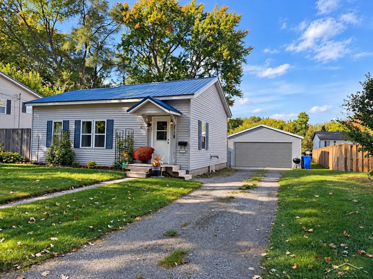 217 Arbury, Midland, MI 48640 - #1