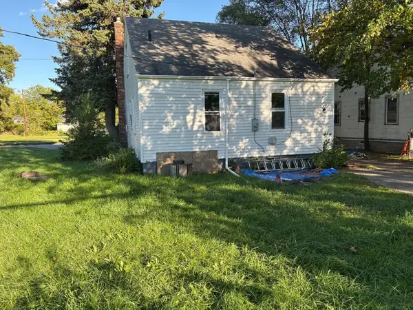 19403 Mound, Detroit, MI 48234