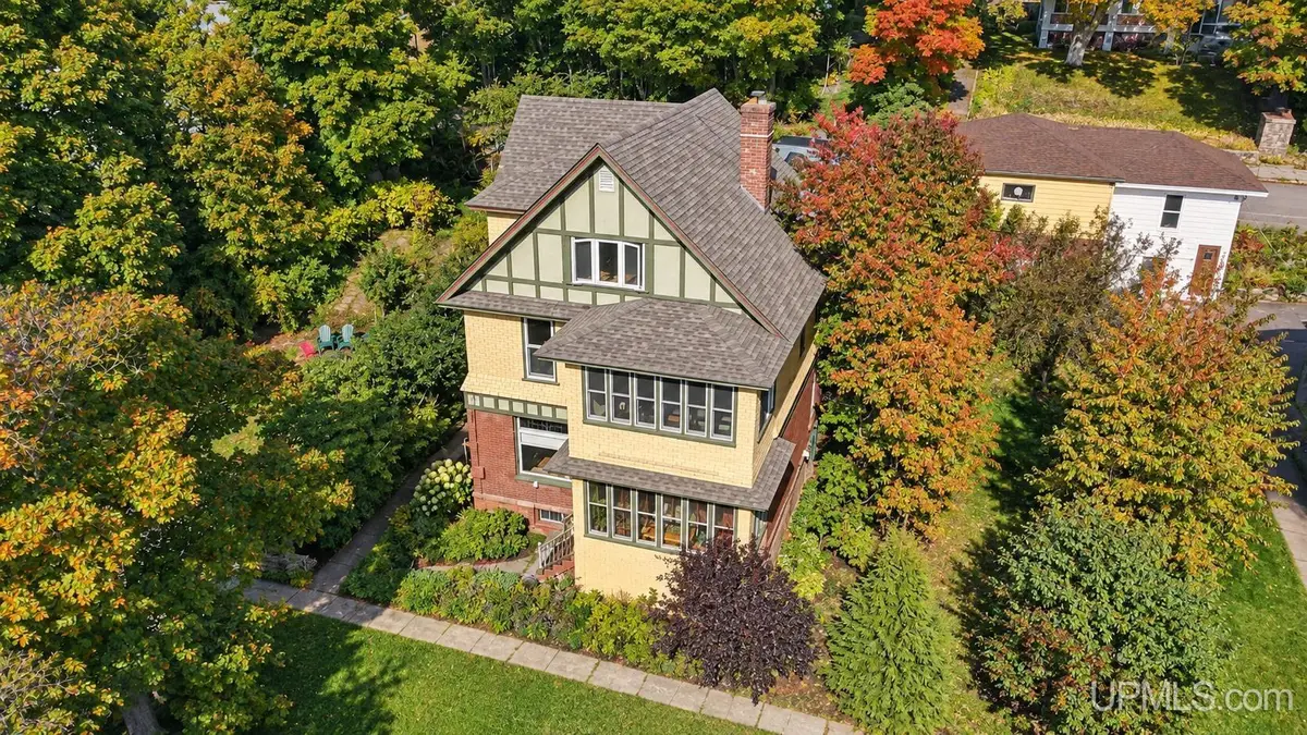 302 Mason, Hancock, MI 49930 - #1