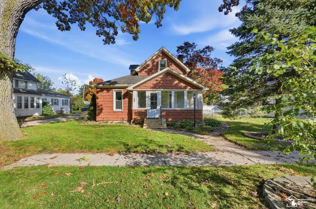 68 W Elm, Petersburg, MI 49270 - #1