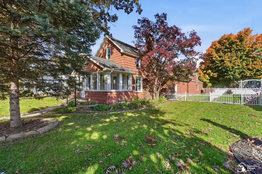 68 W Elm, Petersburg, MI 49270 - #3