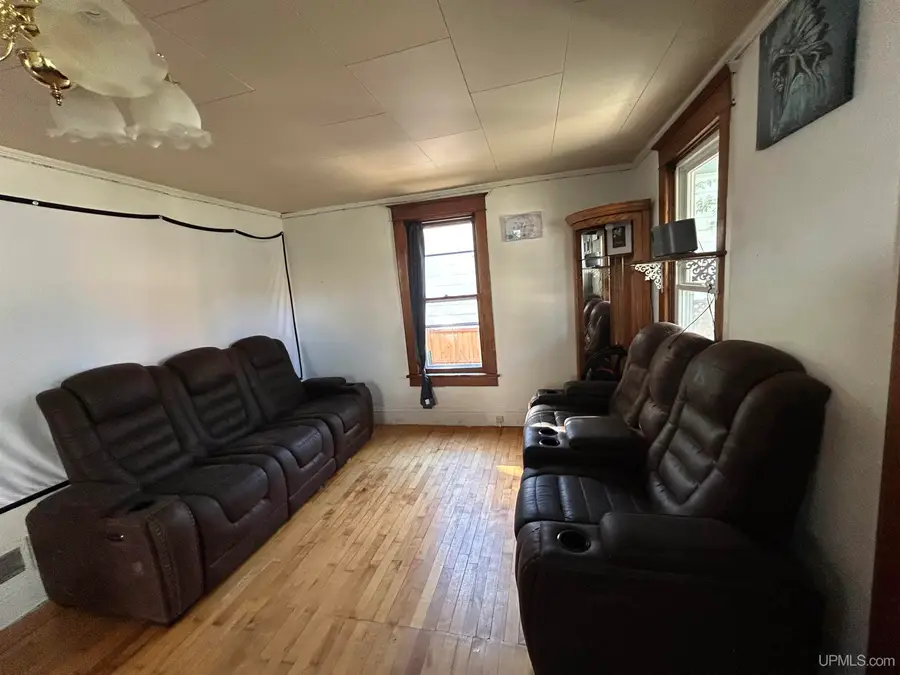 511 Vulcan, Iron Mountain, MI 49801 - #2