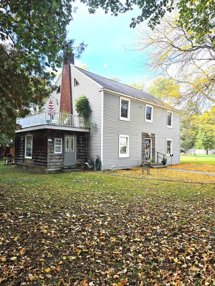 229 N Arcade, Gladwin, MI 48624 - #3