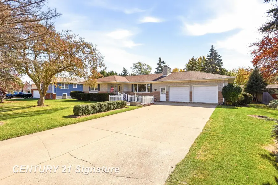 969 W Hampton, Essexville, MI 48732 - #3