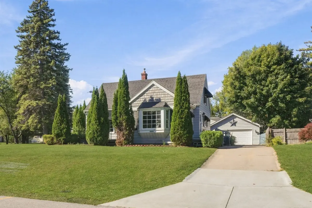 1208 Connecticut, Marysville, MI 48040 - #1