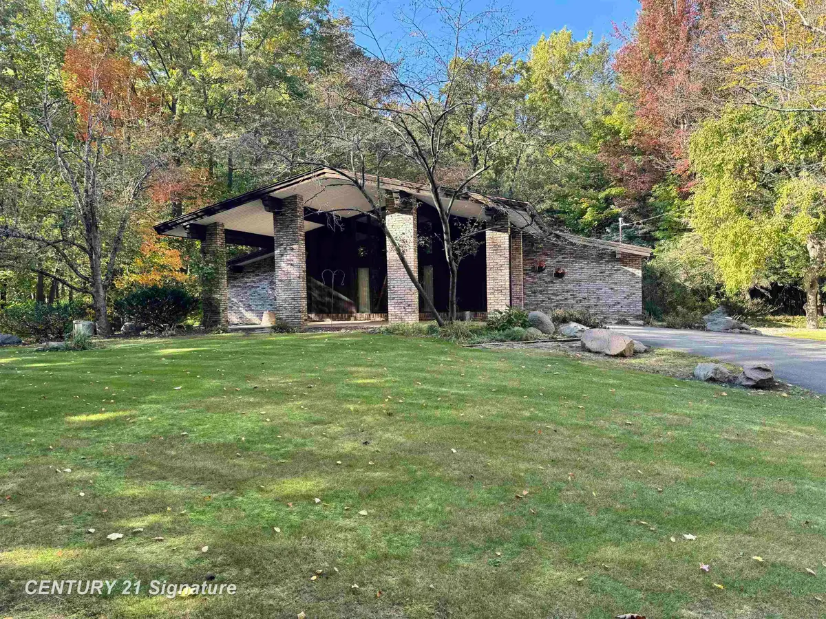 936 W Cottage Grove, Linwood, MI 48634 - #1
