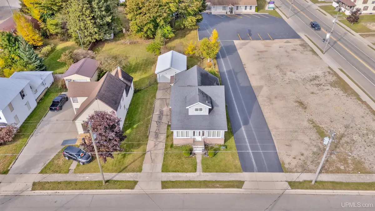 189 N Cedar, Manistique, MI 49854 - #1